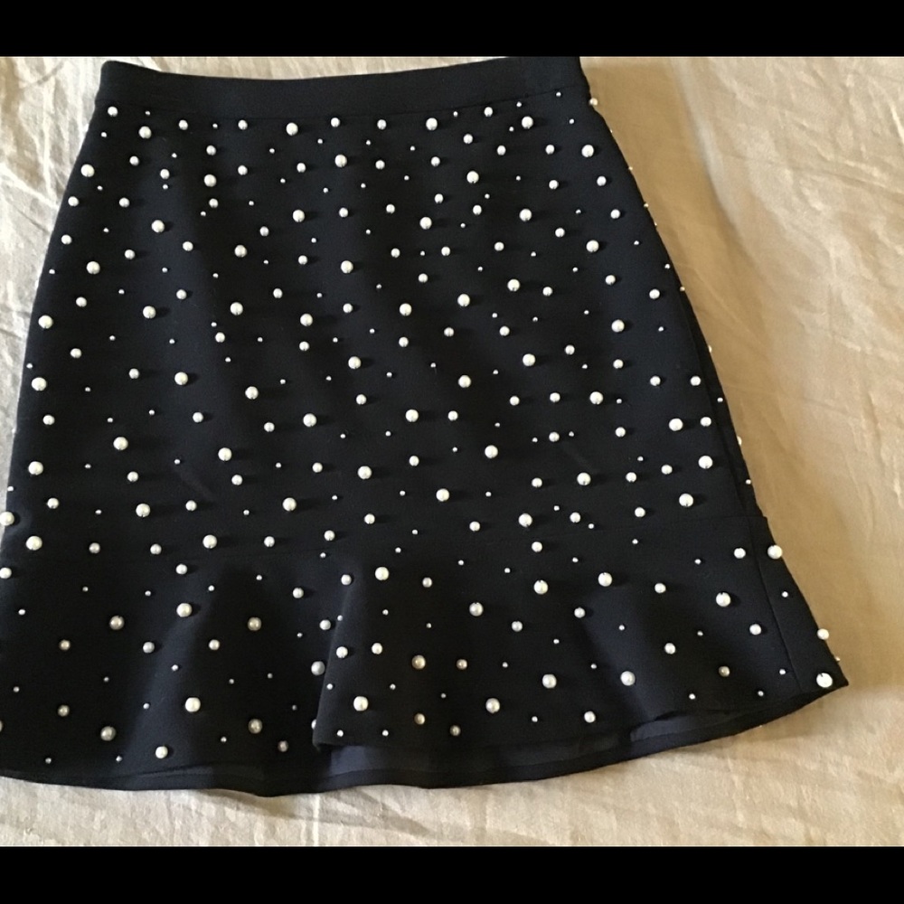 Club Monaco A line skirt with faux pearls - size 0